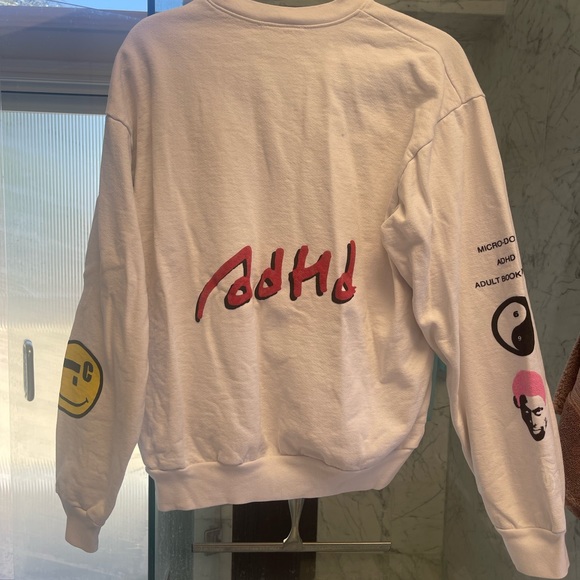 CHERRY LA Anniversary Crewneck - Picture 3 of 5